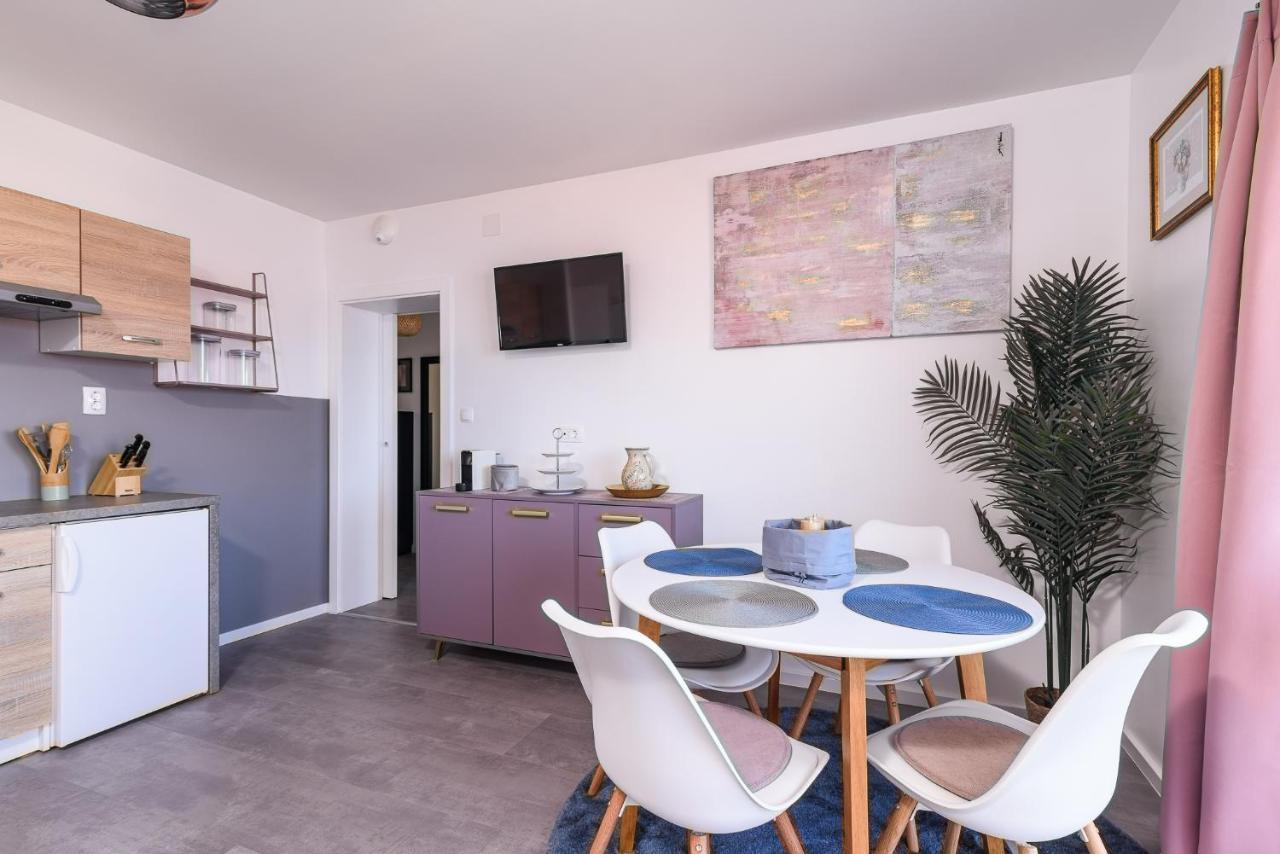 Villa Del Mar 오미스 외부 사진